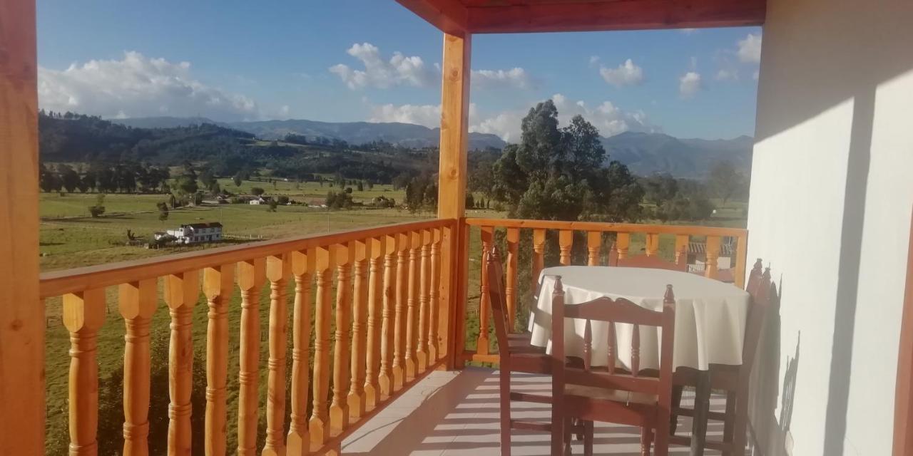 Hotel El Cangrejo Пайпа Экстерьер фото